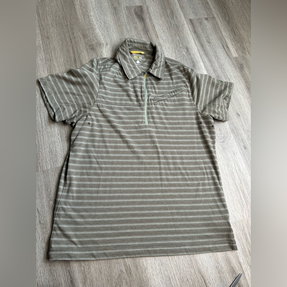 Mountain Hardwear 1/4 Zip Polo Mens  Green Striped Short Sleeve Shirt